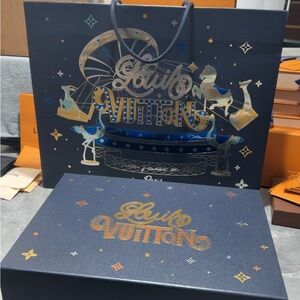 Louis Vuitton xmas 🎄 2024 Set Shopping Bag and Box